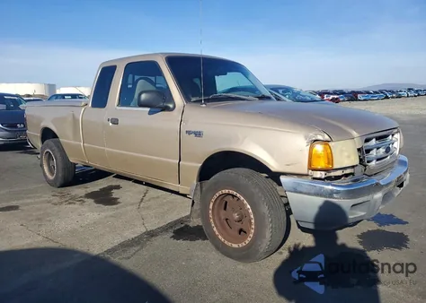 2002 Ford Ranger Super Cab z USA, uszkodzony, nr VIN 1FTYR44E32PA44154